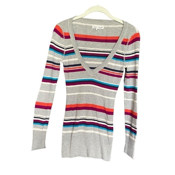 Aeropostale Striped gray, orange and purple V Neck sweater size small - Picture 1 of 11